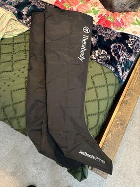 Therabody JetBoots Prime Compression Boots - Black (Long)